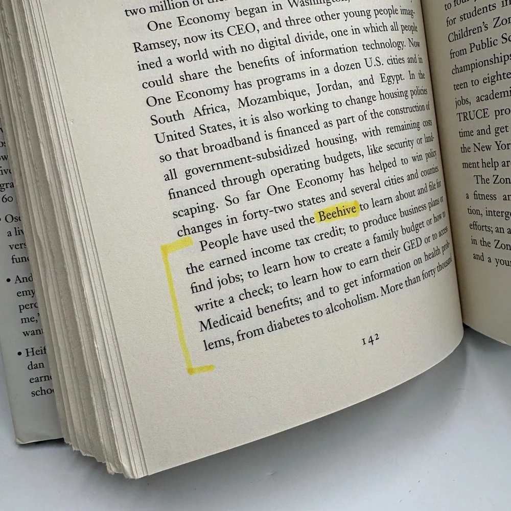 Bill Clinton Giving‎ How Each of Us Can Change the World Hardcover Book 07 Knopf